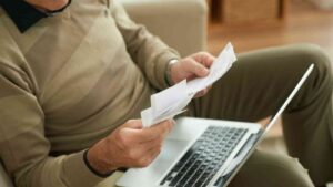 Bonus bollette come richiederlo - Sevenonline.it